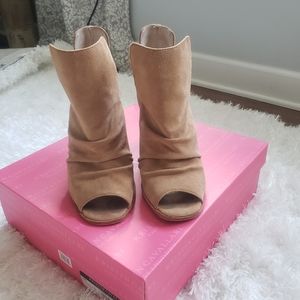 Kristin Cavallari Chinese Laundry Booties